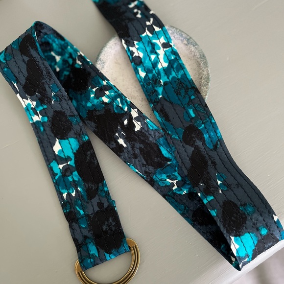 J.Crew Vintage Silk Belt - Size S/M - Picture 3 of 4